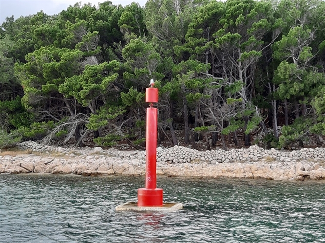 Preinaka signalne oznake Puntarska Draga II u svjetleću